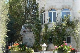 רוז אוף קסטל רזידנס