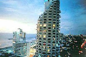 מלון ישרוטל - טאואר