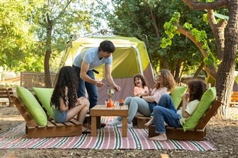 קמפינג מטיילים דפנה