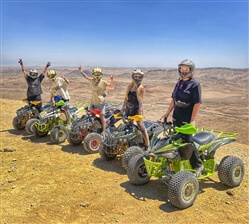 טרקטורוני גן עדן במדבר